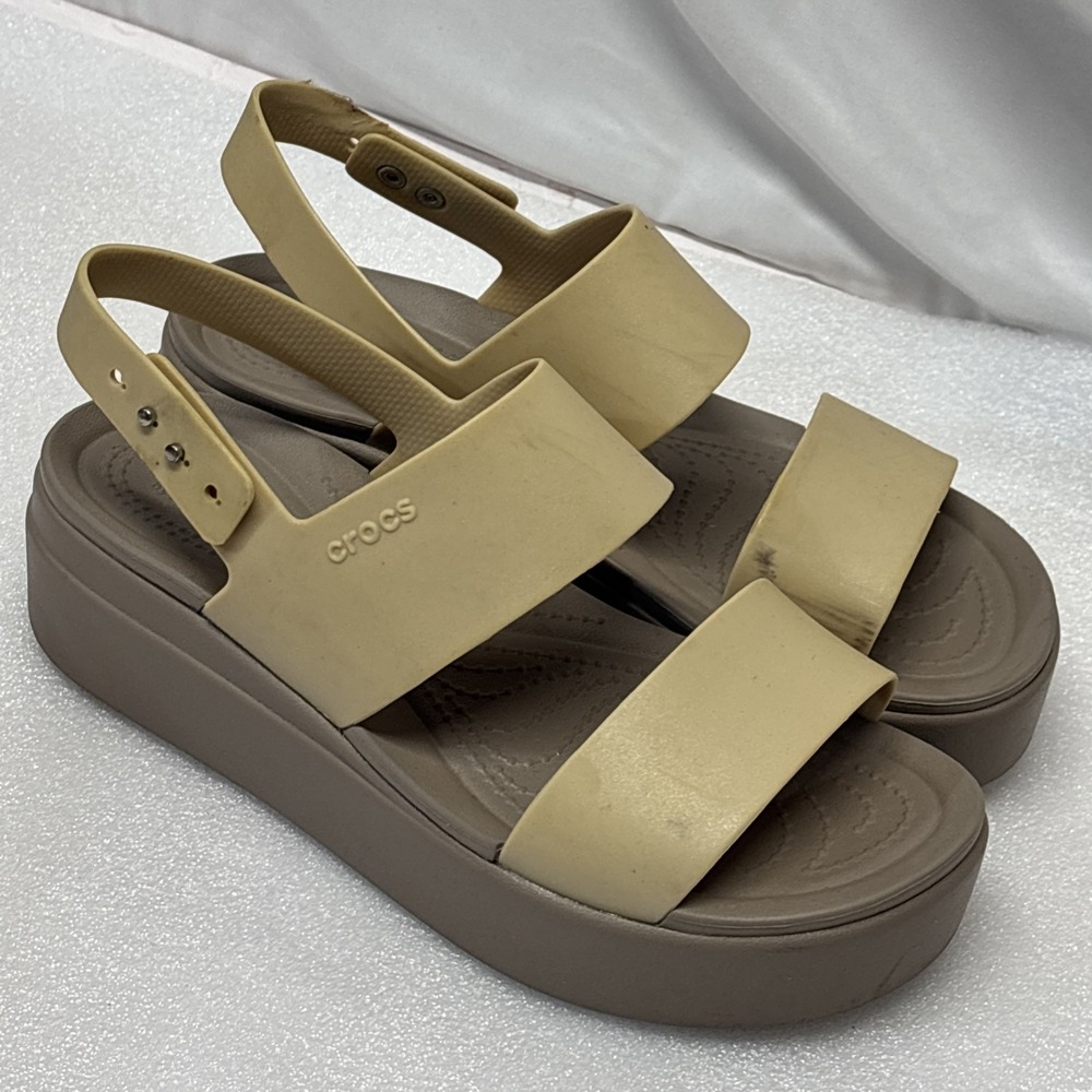CROCS LITERIDE BROOKLYN LOW WEDGE PLATFORM SANDAL SIZE 8 WOMEN'S BEIGE